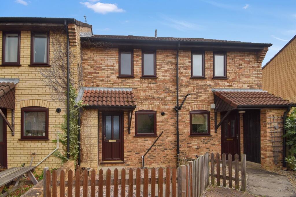 Main image of property: Heron Walk,Singleton, TN23 5GX