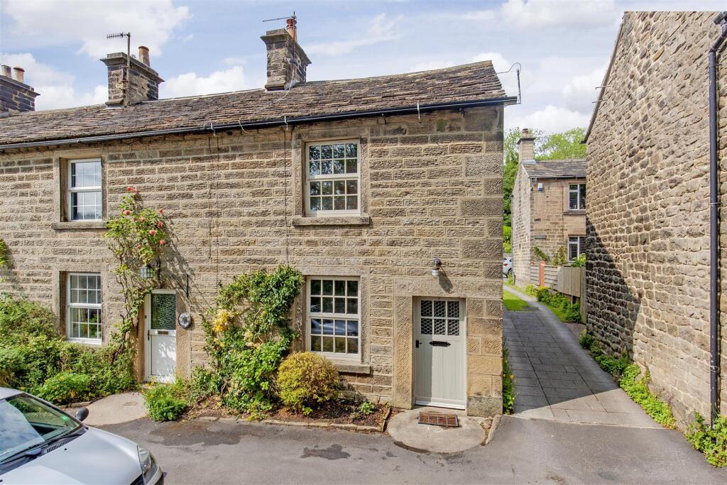 Main image of property: 3 Millstone Cottage, Hathersage, S32 1AQ