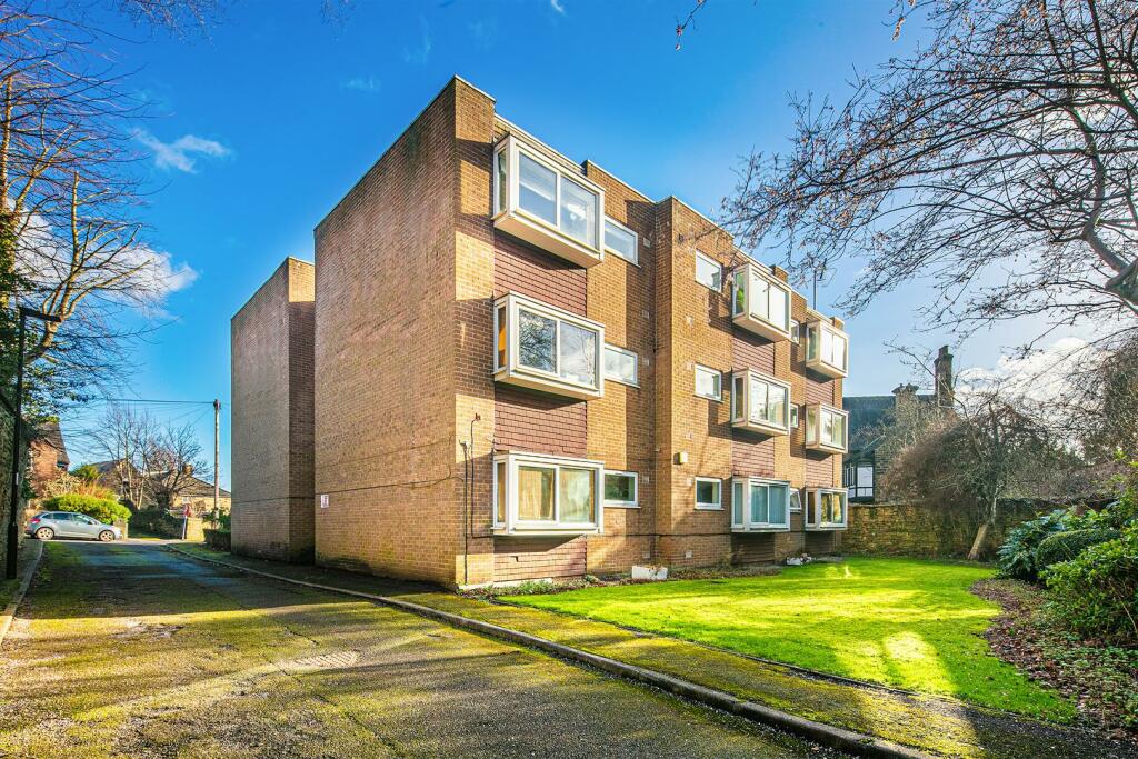 Studio flat for sale in Flat 17, 112 Westbourne Road, Botanical Gardens