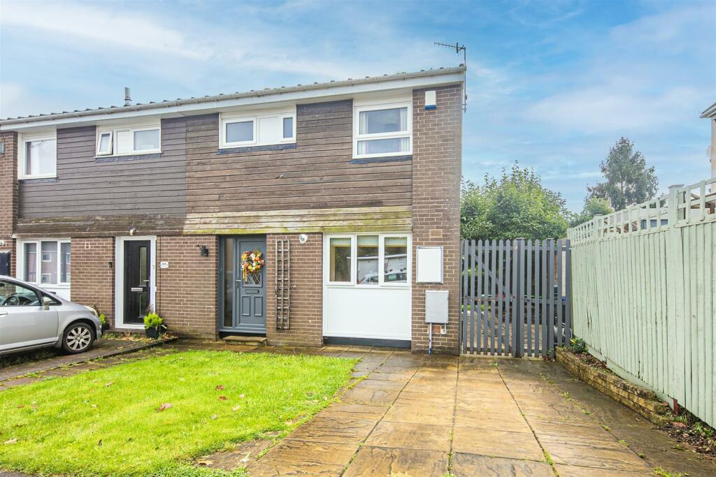 3 bedroom end of terrace house for sale in 91 Green Oak Road, Totley