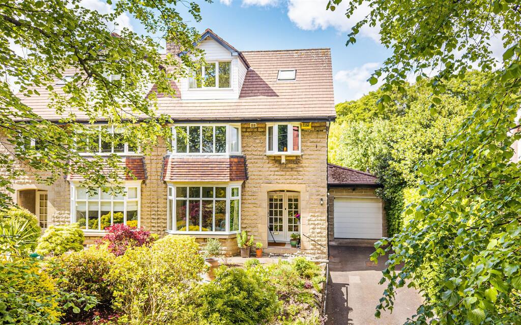Main image of property: 20 Ranmoor Cliffe Road, Ranmoor, S10 3HB