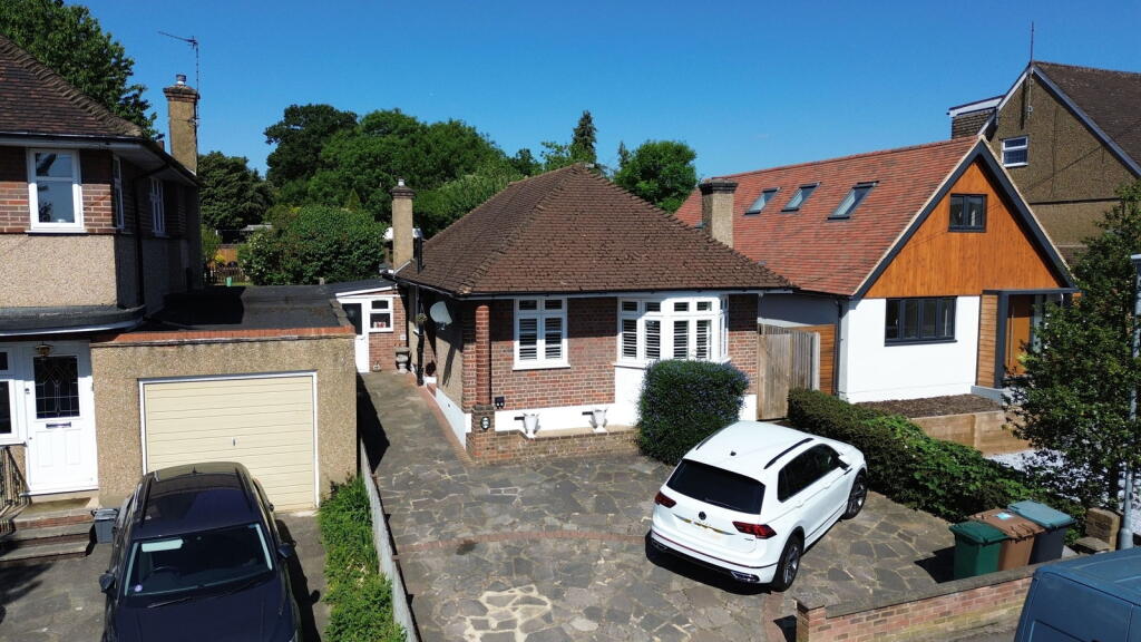 Main image of property: Durrants Drive, Croxley Green, Rickmansworth, WD3