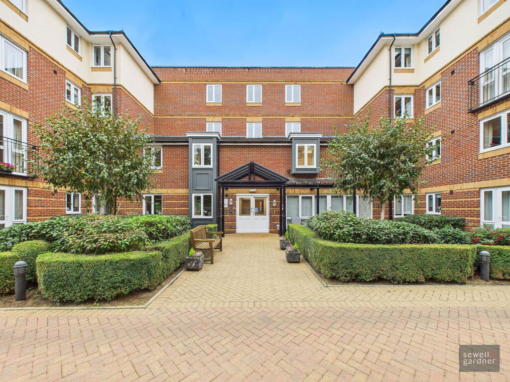 Main image of property: High Street, Rickmansworth, WD3 1SW