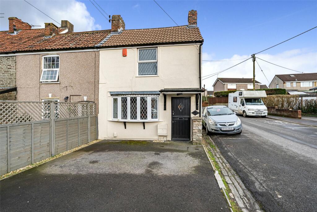 2 bedroom end of terrace house for sale in Hanham Road, Bristol, BS15