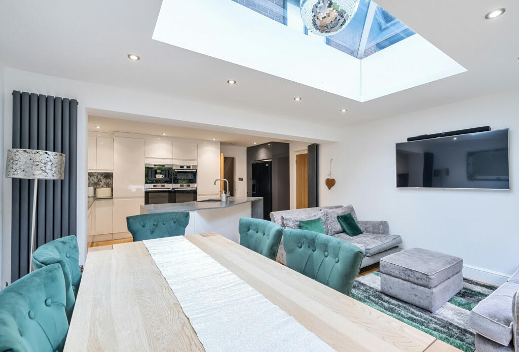 Additional property image - Fountains Drive, Barrs Court, Bristol, BS30