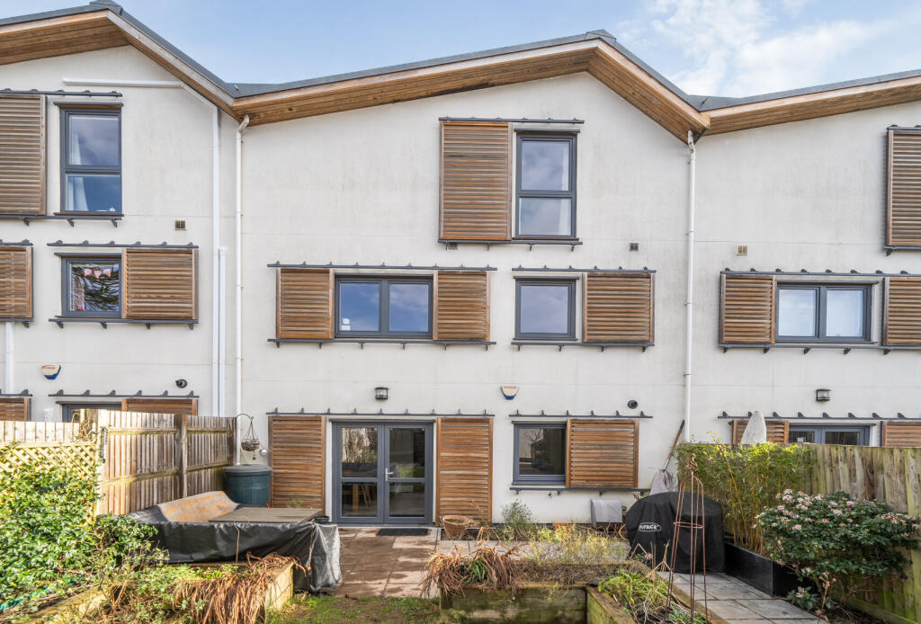 Additional property image - Rogers Court, Hanham, Bristol, Gloucestershire, BS15