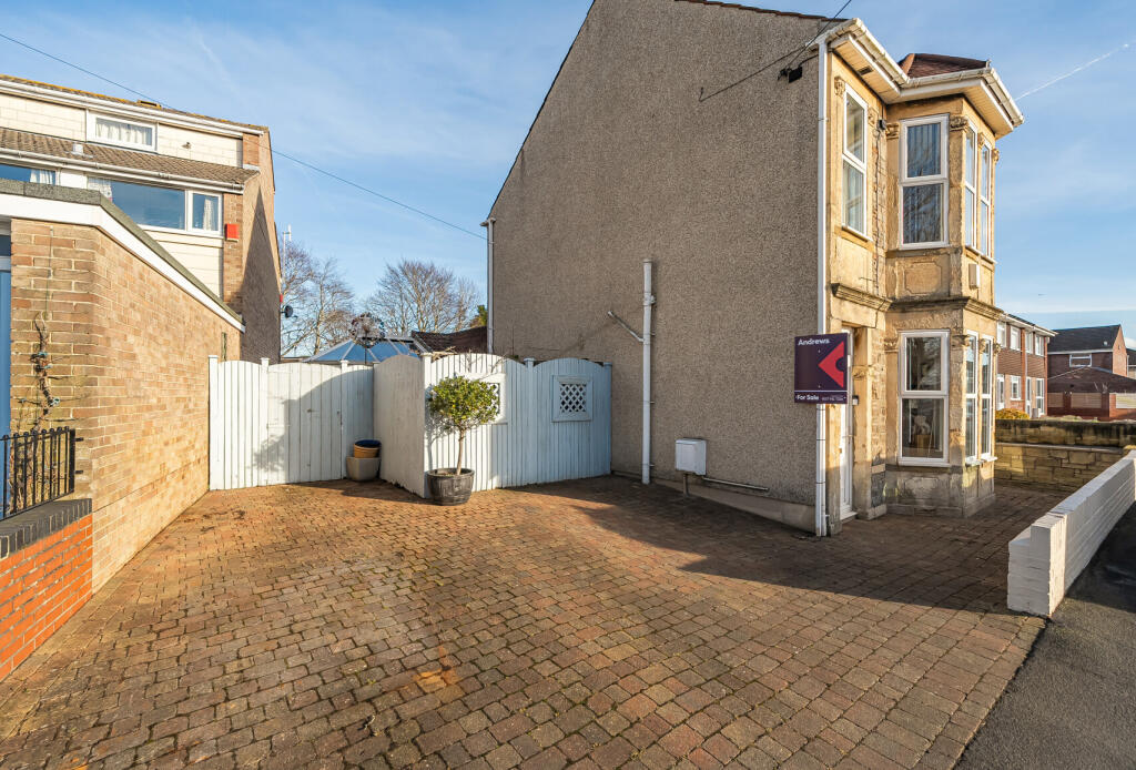 Additional property image - Hunters Road, Hanham, Bristol, Gloucestershire, BS15