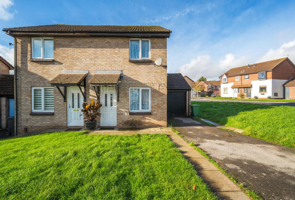 Main image of property: Kennmoor Close, Bristol, Gloucestershire, BS30