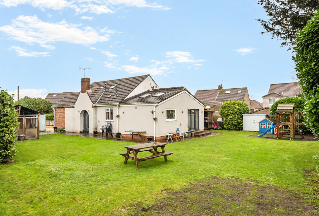 Main image of property: Shellards Road, Longwell Green, Bristol, Gloucestershire, BS30