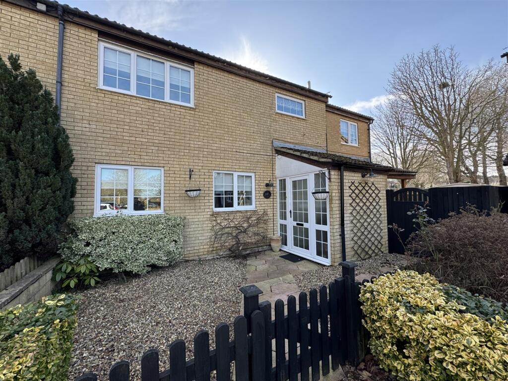 Main image of property: Stirling Close, Stevenage