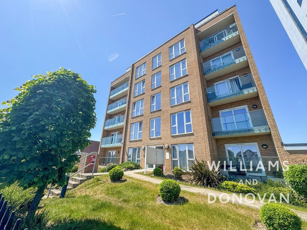 Main image of property: Southchurch Avenue, Southend-on-Sea