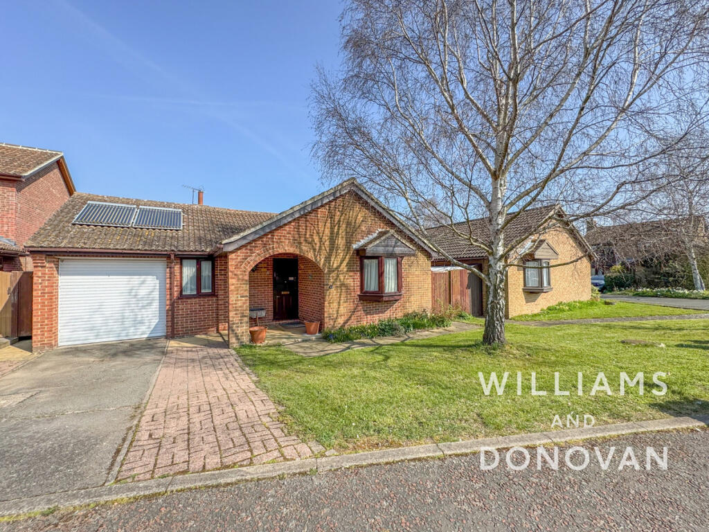 Main image of property: Butts Paddock, Canewdon, SS4 3