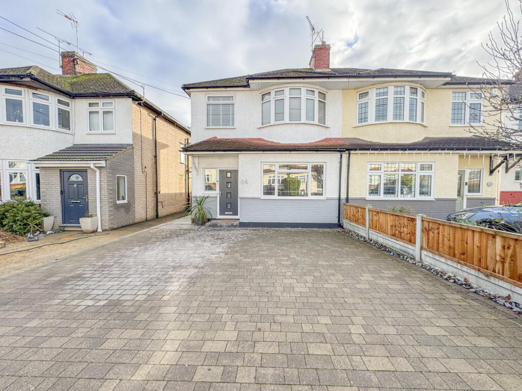 Main image of property: Broadlands Road, Hockley, SS5 5
