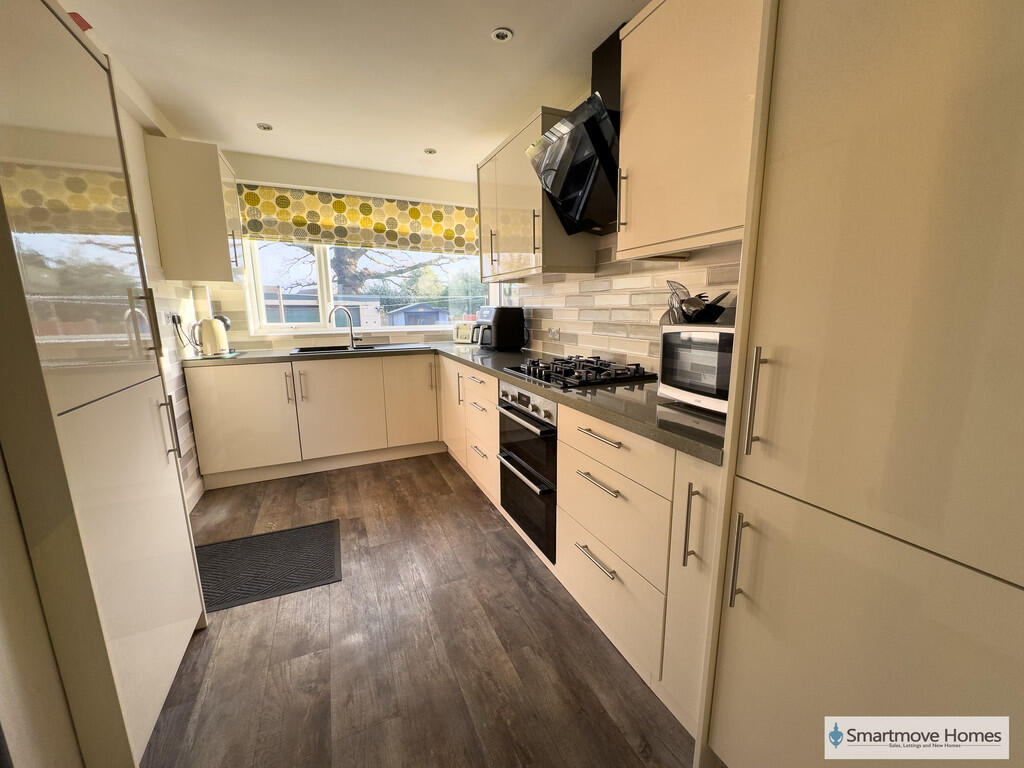 Additional property image - Lyncrest, Derby Road, Swanwick, Alfreton