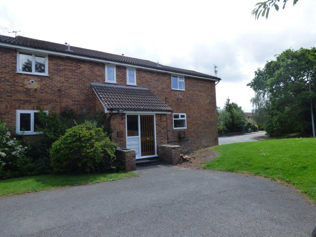 Main image of property: 14 Heatherfield Ct, Ws, SK9 2QE