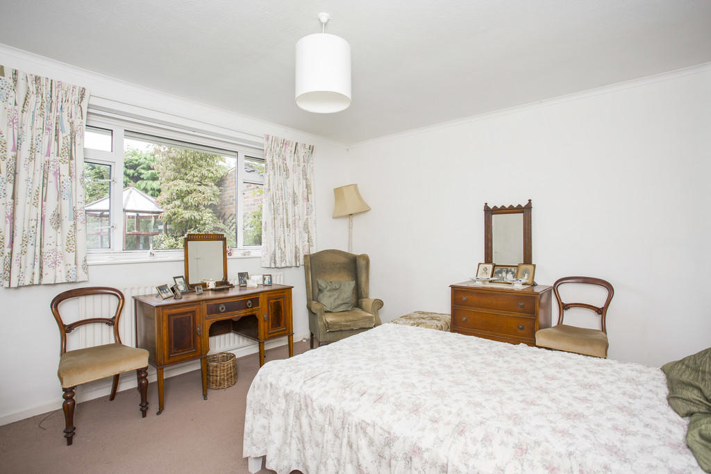 2 bedroom detached bungalow for sale in High Cross Fields, Crowborough, TN6