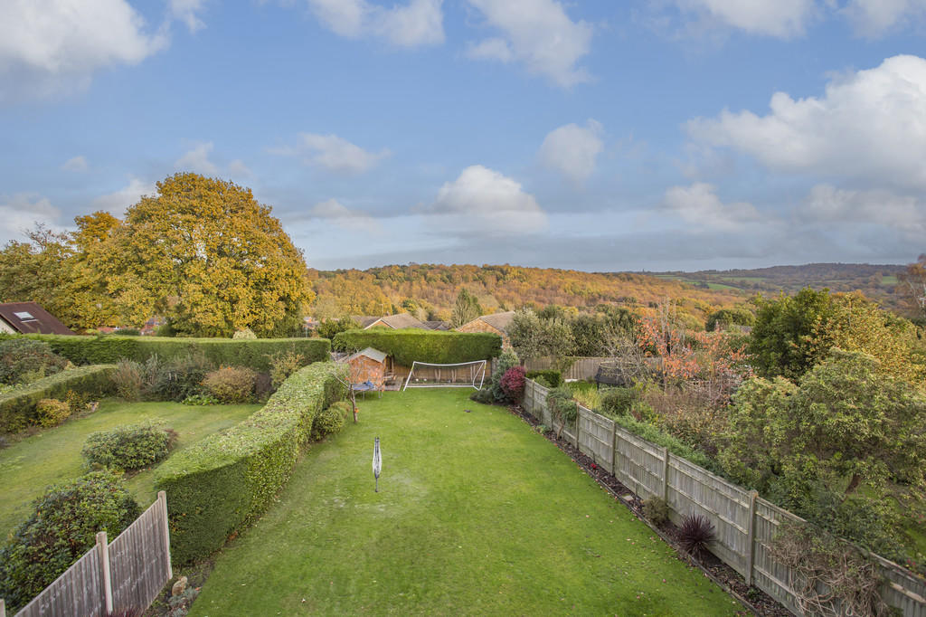 4 bedroom detached house for sale in Green Lane, Crowborough, TN6