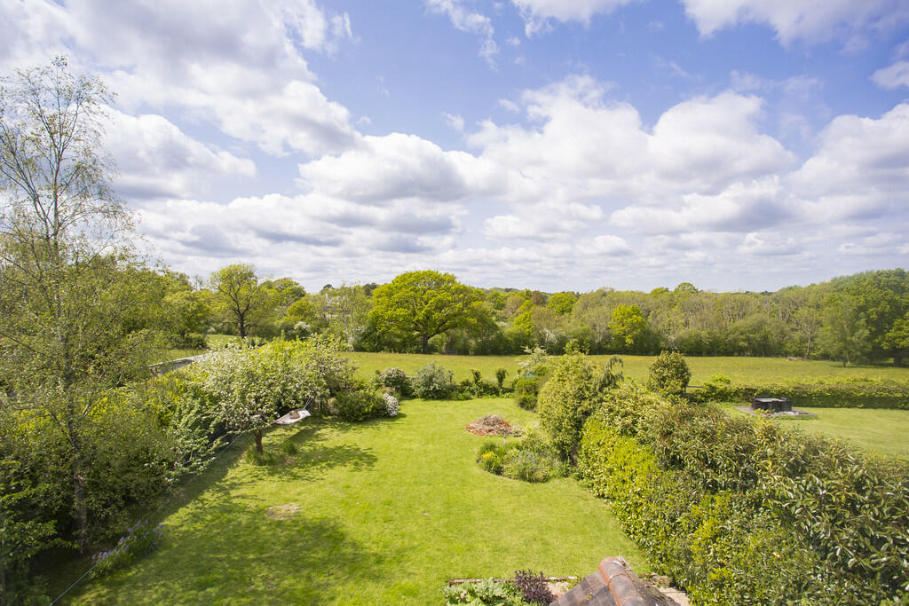 5 bedroom detached house for sale in Argos Hill, Rotherfield, TN6