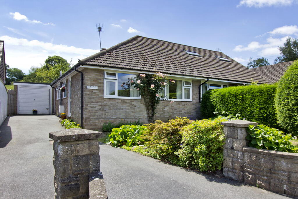 Main image of property: New Road, Rotherfield, Crowborough