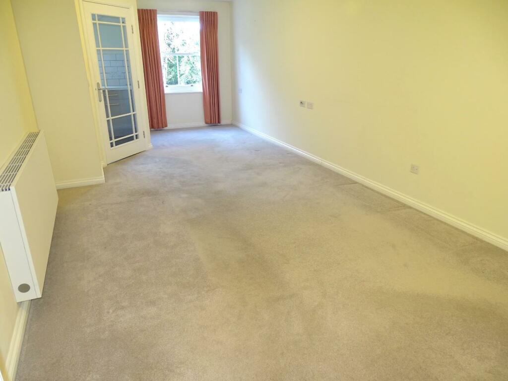 Additional property image - 111 New London Road, Chelmsford