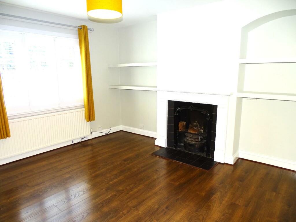 3 bedroom semidetached house for sale in Widford Road, Chelmsford, CM2