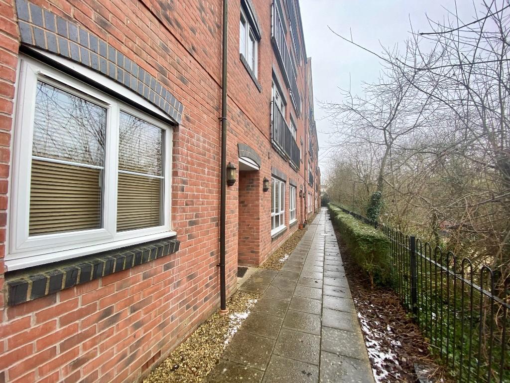 Main image of property: Chandley Wharf,Warwick,CV34