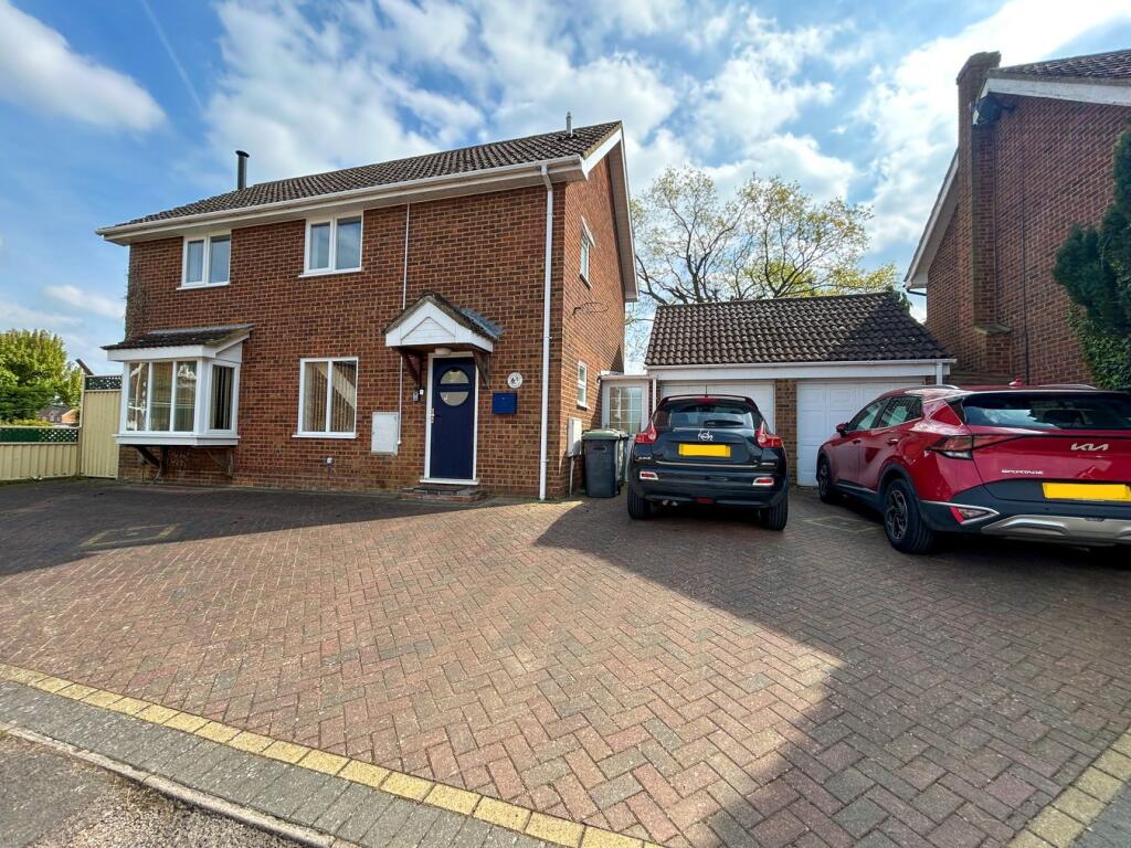 Main image of property: Avocet Close, Biggleswade, SG18