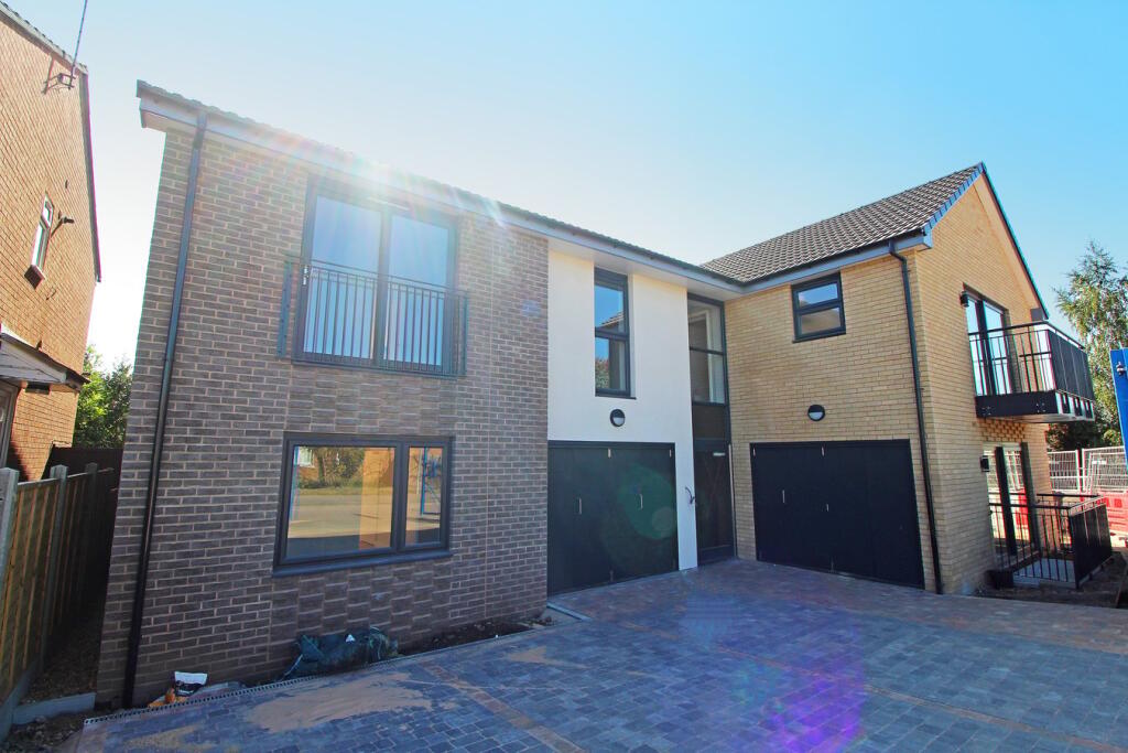 Main image of property: Kitelands Road, Biggleswade, SG18
