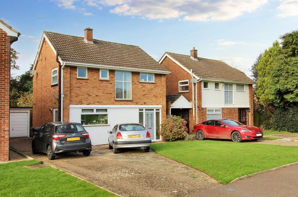 Main image of property: Waysbrook, Letchworth Garden City, SG6