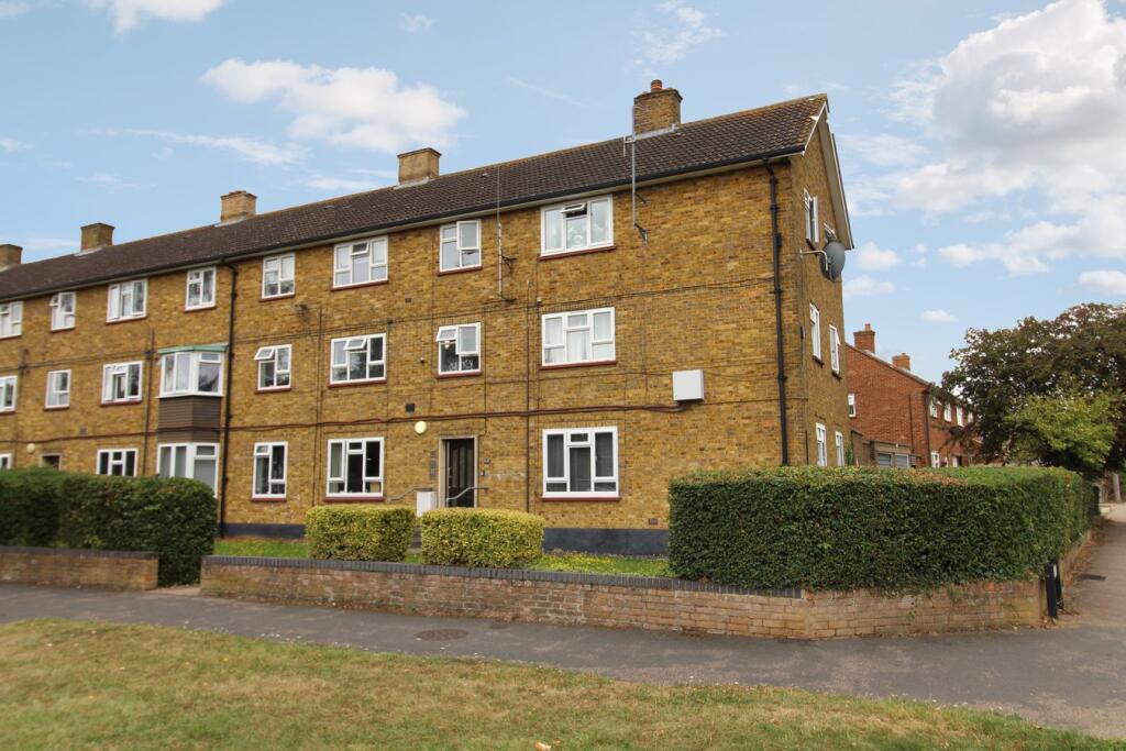 Main image of property: Middlefields, Letchworth Garden City, SG6