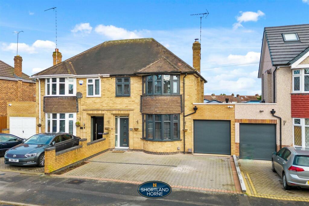3 bedroom semidetached house for sale in Anchorway Road, Finham
