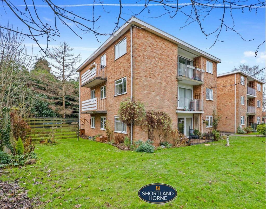 2 bedroom flat for sale in Halifax Close, Allesley, Coventry, CV5