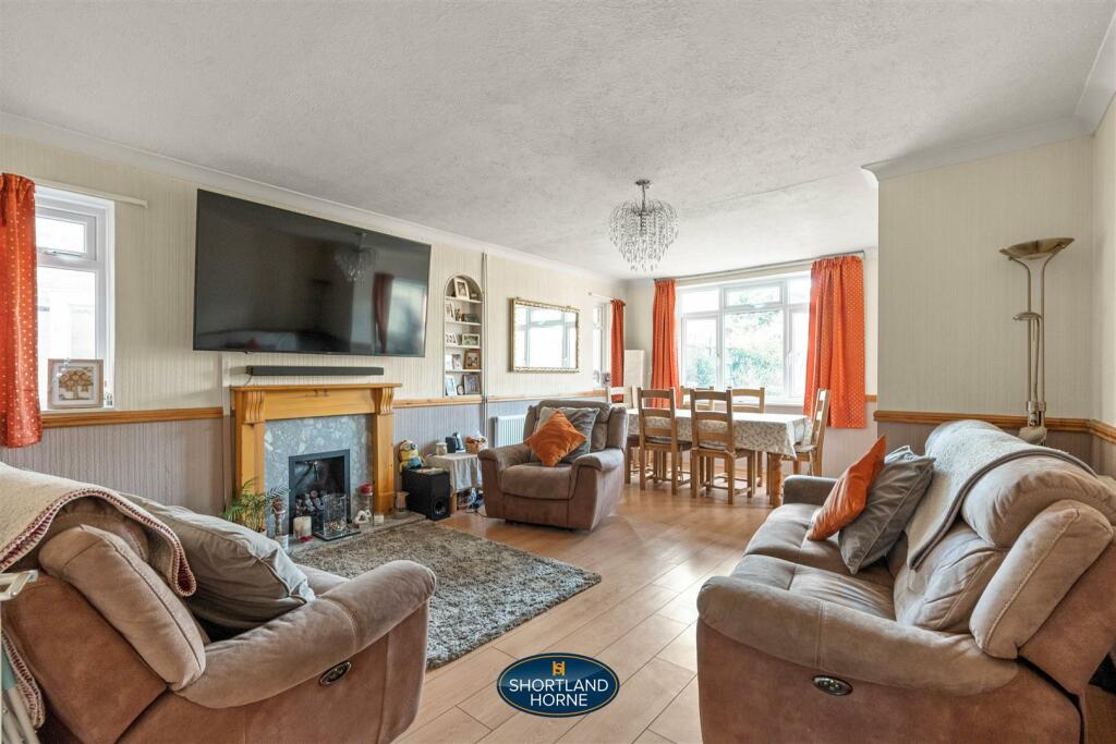Additional property image - Knoll Drive, Styvechale, Coventry