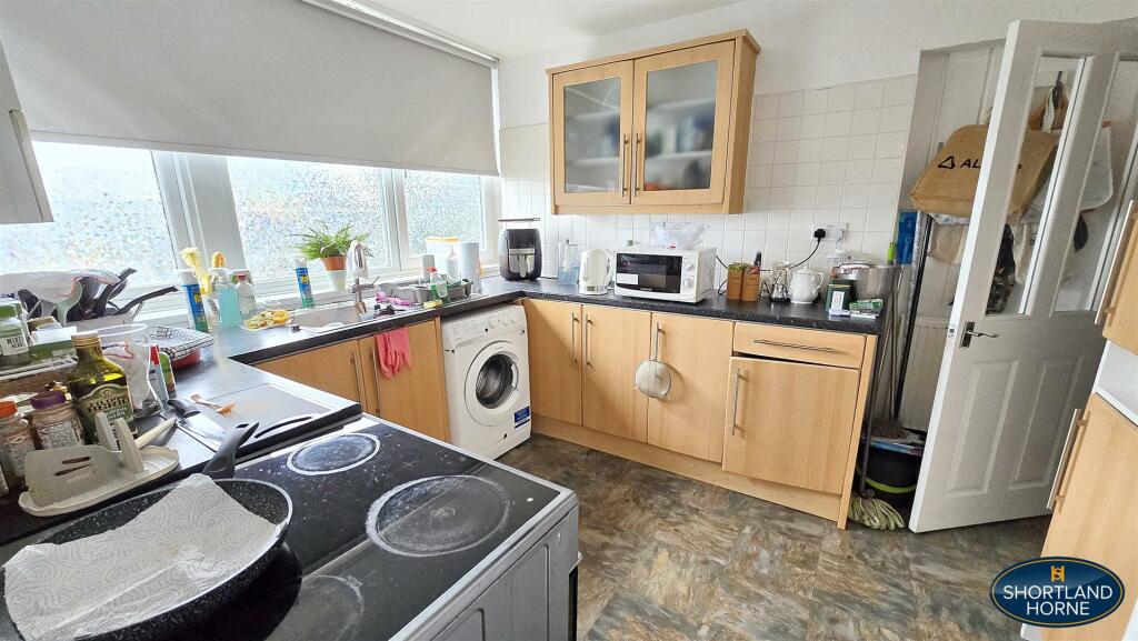 Additional property image - Kenilworth Court, Coventry
