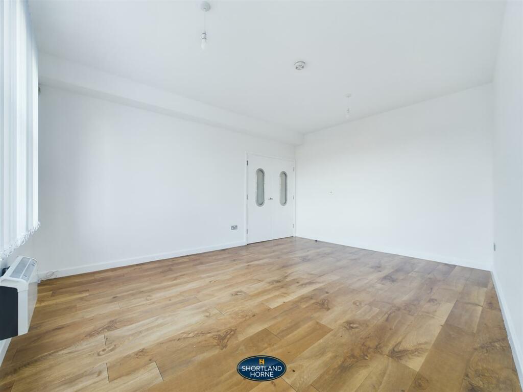 Additional property image - Bishopsgate Wharf, Radford, Coventry