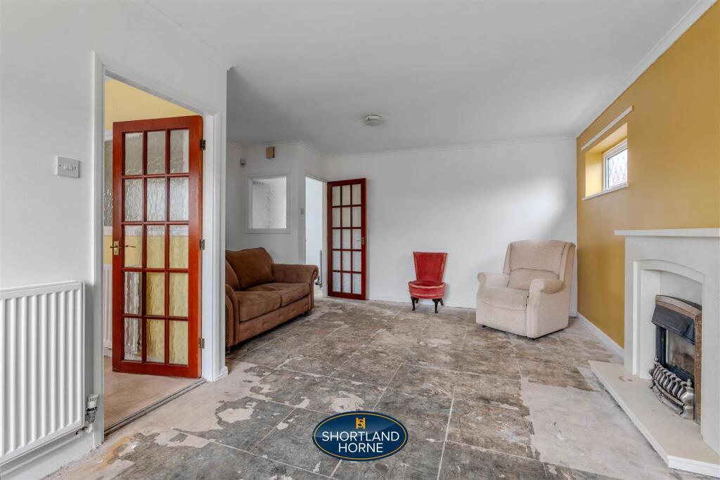 Additional property image - Exeter Close, Ernesford Grange, Coventry