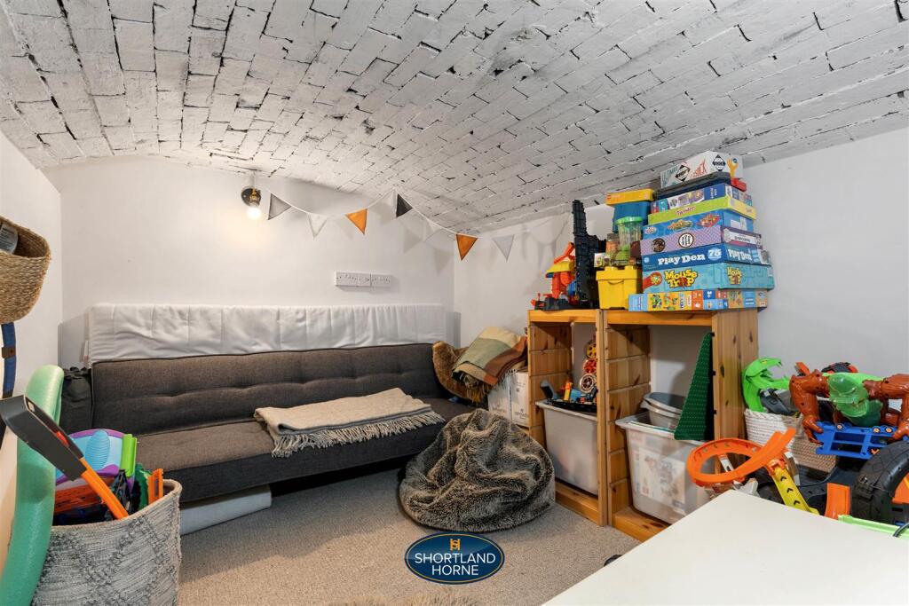 Additional property image - Park Road, Kenilworth, CV8