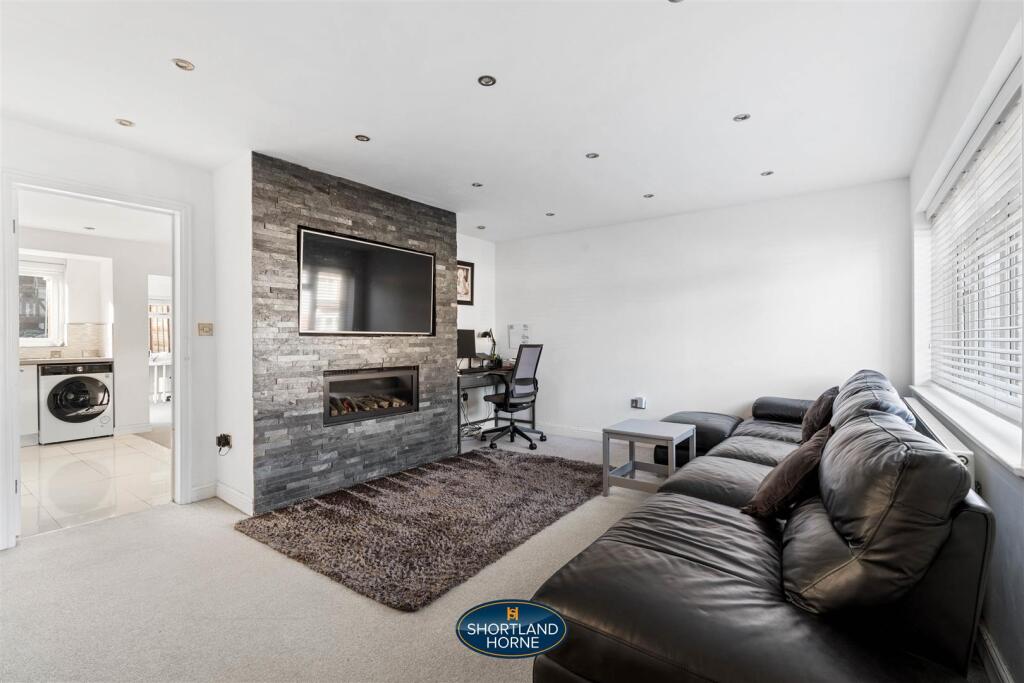 Additional property image - The Graylands, Finham, Coventry