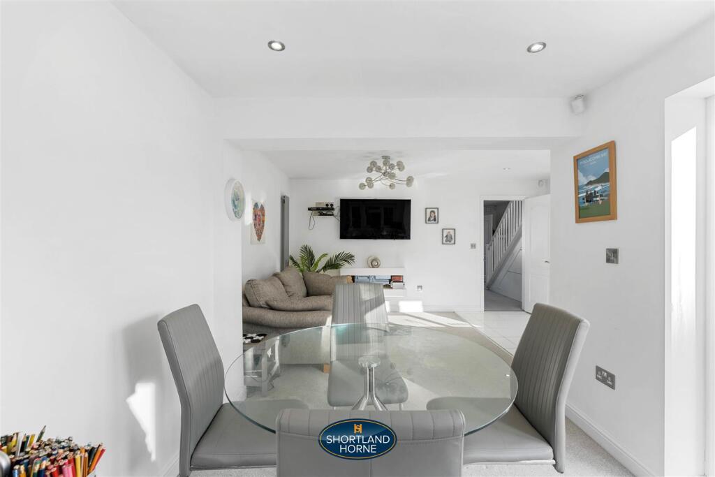 Additional property image - The Graylands, Finham, Coventry