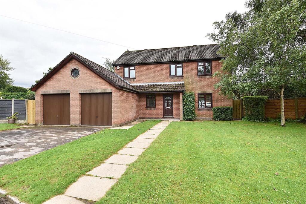 Main image of property: Old Farm Close, Macclesfield