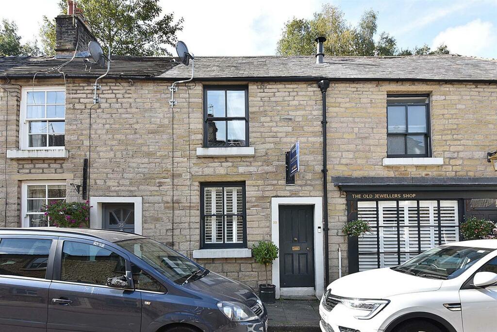 2 bedroom cottage for sale in Water Street, Bollington, SK10 5PA, SK10