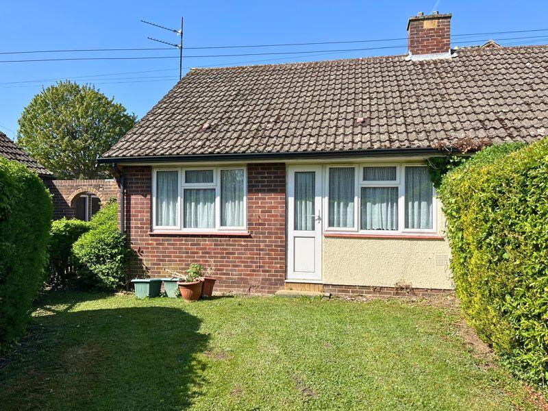 Main image of property: Gloucester Road, Newbury