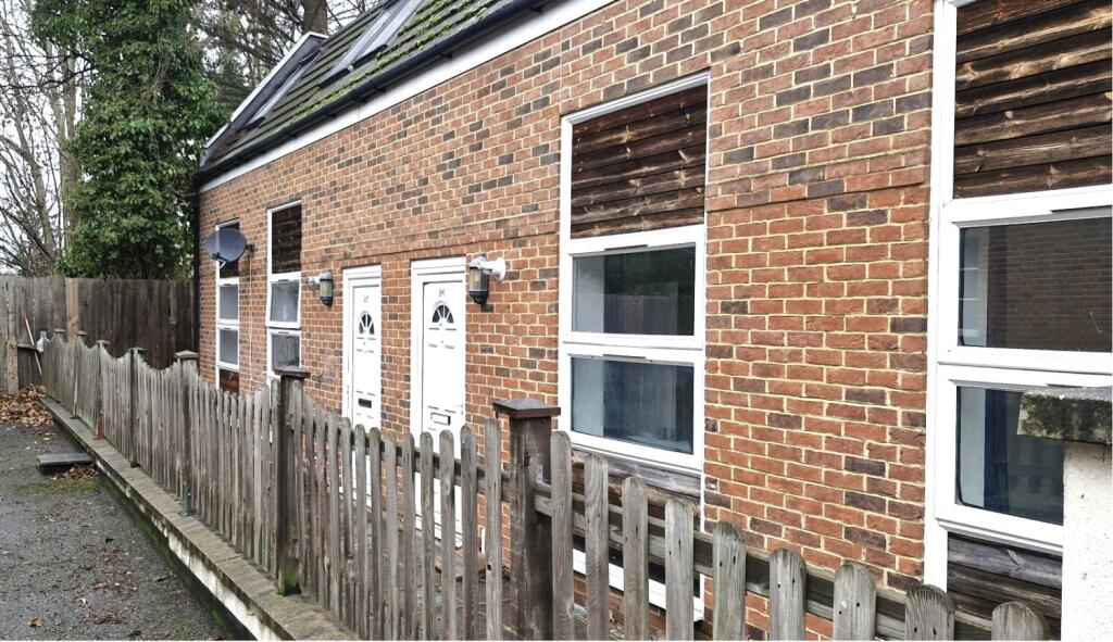 Main image of property: Uplands Close, London, SE18