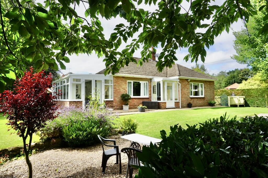 2 bedroom detached bungalow for sale in Church Lane, Old Bolingbroke, PE23