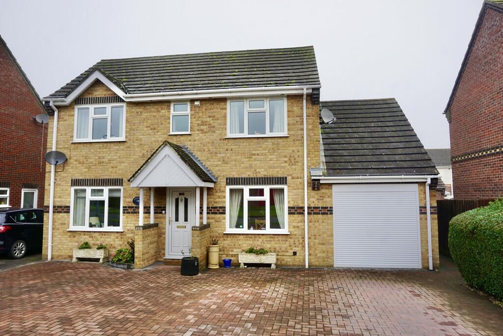 3 bedroom detached house for sale in Wesley Way, Horncastle, LN9