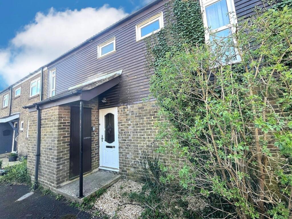 Main image of property: Boyce Close, Basingstoke