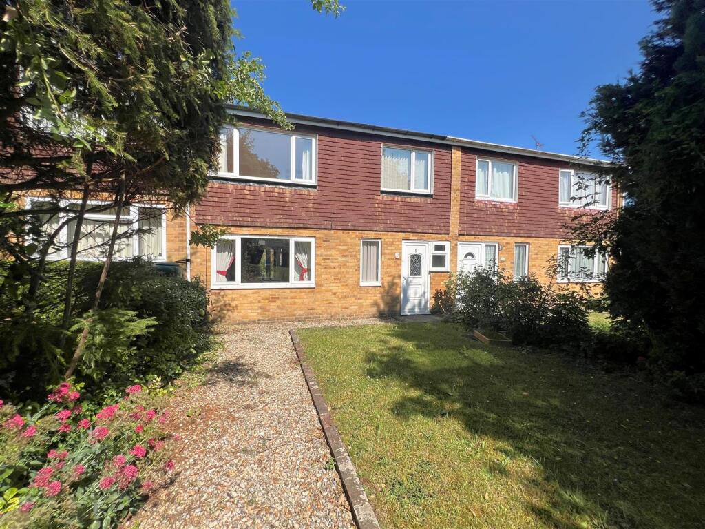 Main image of property: Ludlow Close, Basingstoke