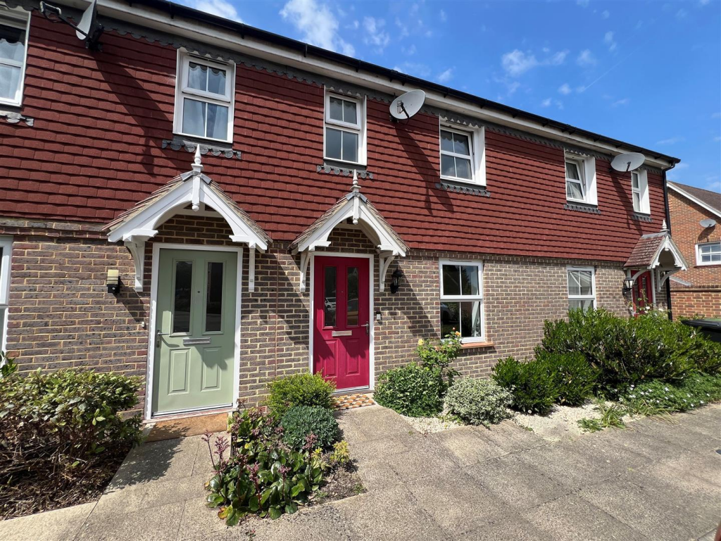 Main image of property: Chilworth Way, Sherfield-On-Loddon, Hook