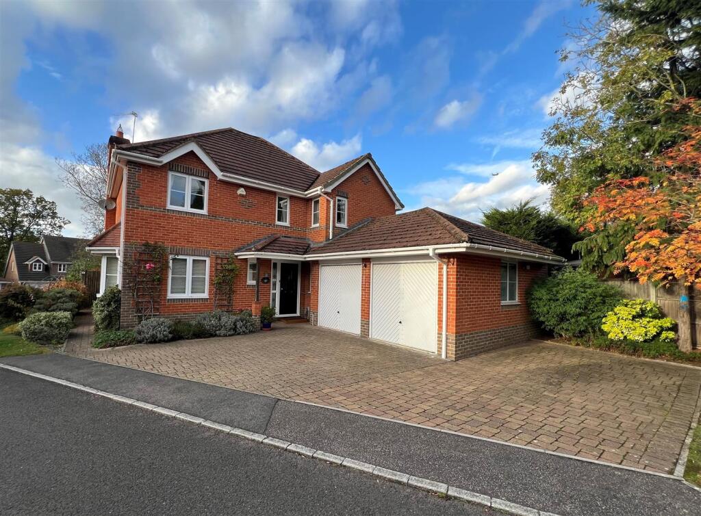 Main image of property: Maynards Wood, Chineham, Basingstoke