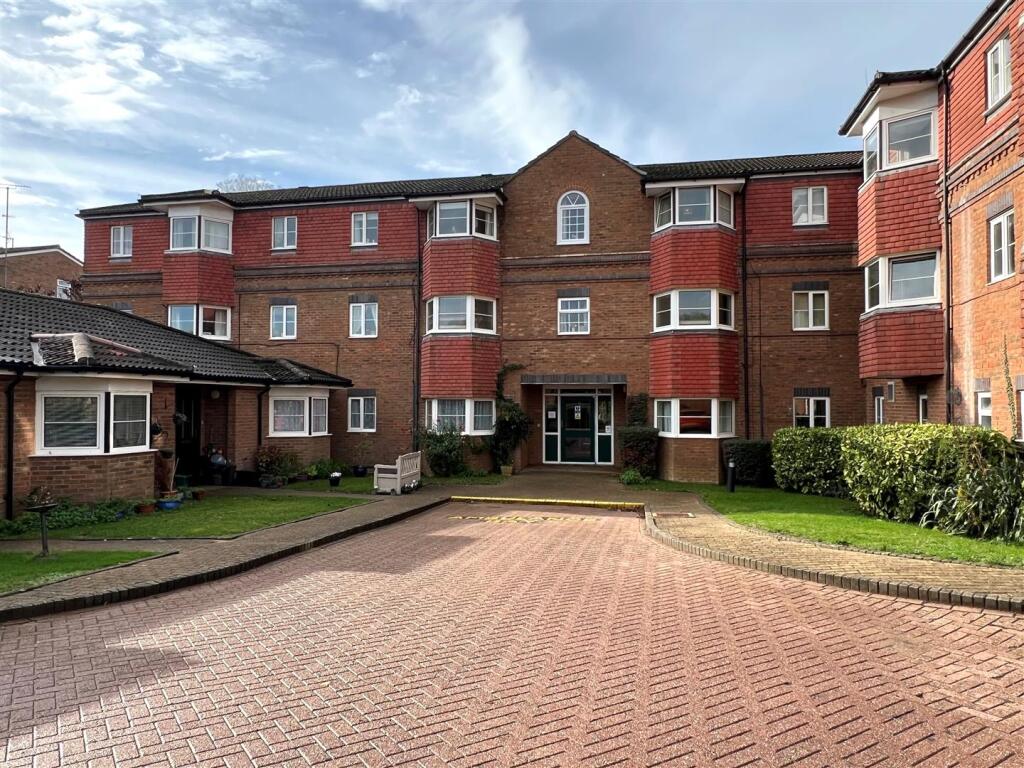 Main image of property: Westdeane Court, Worting Road, Basingstoke